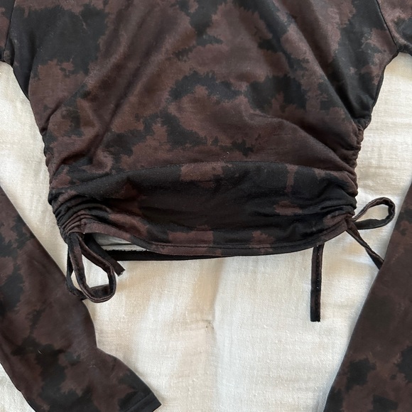 Pretty Little Thing Cinched Tie Dye Top - Picture 3 of 4